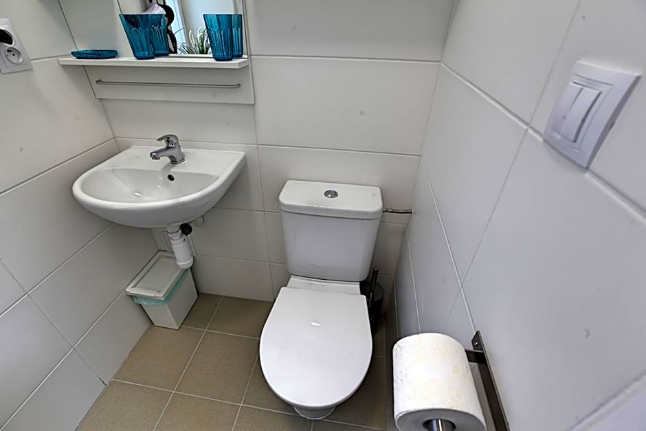 Angel City Aparthotel