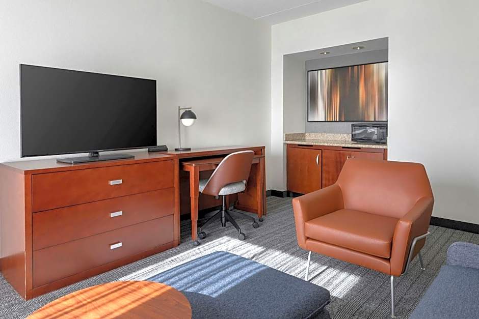 Courtyard by Marriott Boston Norwood/Canton