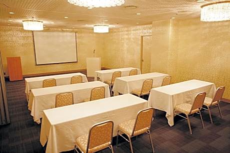 ANA Crowne Plaza Kochi by IHG