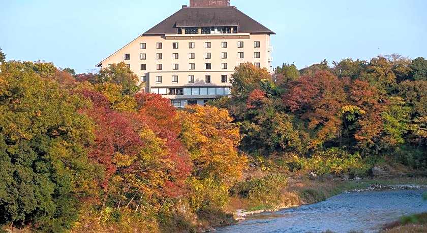 KAMENOI HOTEL OME