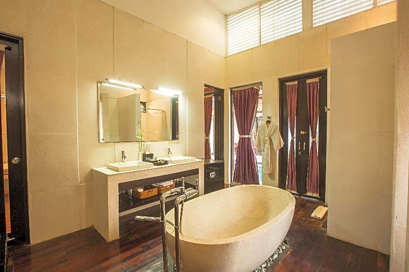 Cattleya Suite by Marbella