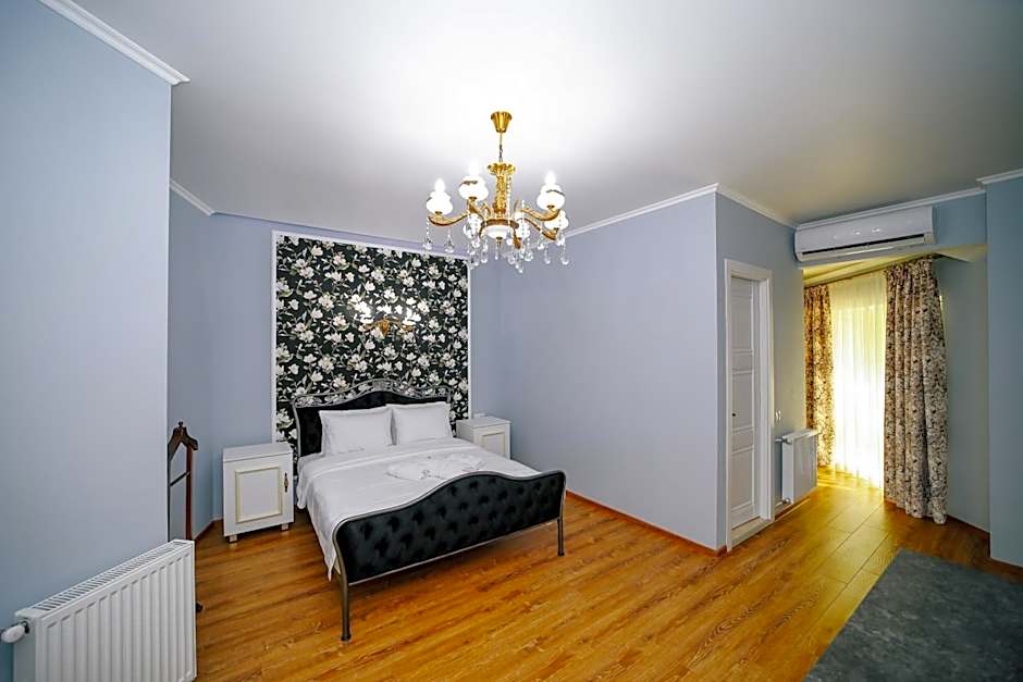 Rose Hotel Vake