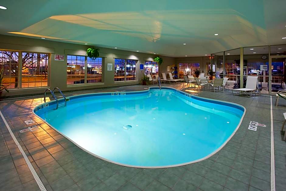 Holiday Inn Express Hotel & Suites Sunbury-Columbus Area By IHG