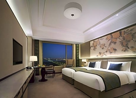Deluxe King or Twin Room including Yangzhou Morning Tea