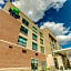 Holiday Inn Express & Suites Okemos - University Area