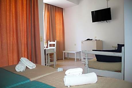 Standard Twin Room with Sofa