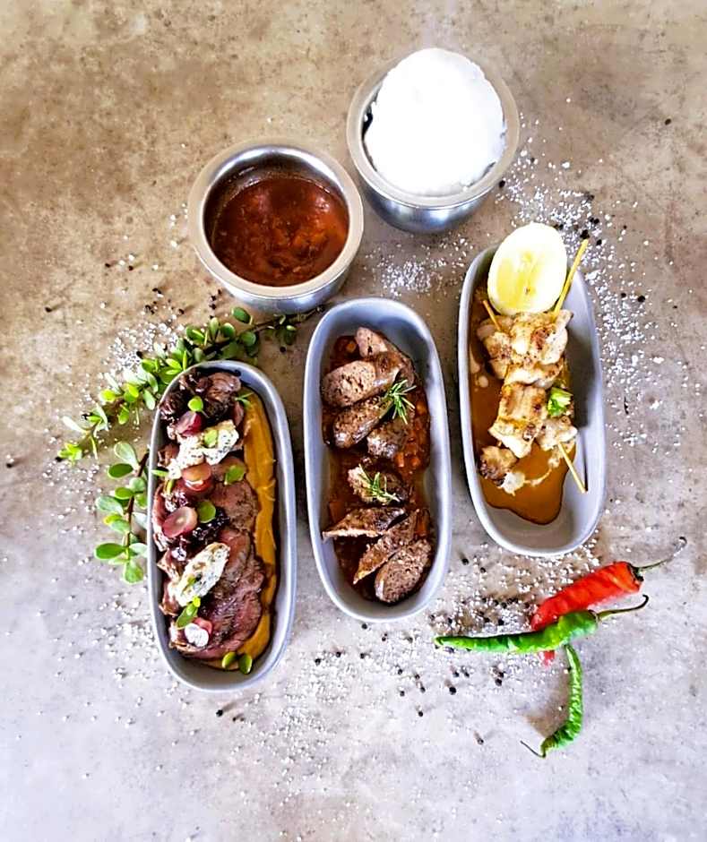 Casterbridge Hollow Boutique Hotel