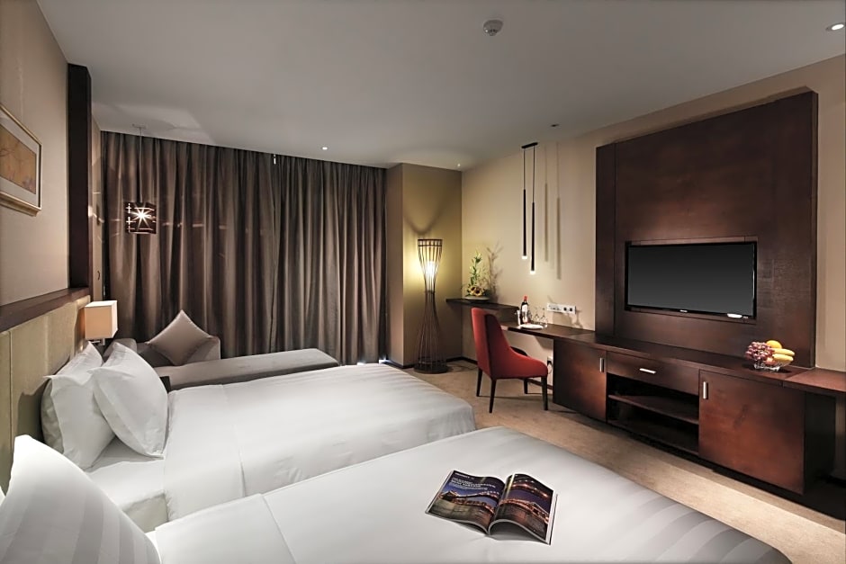 Lia Charlton Hotel Shenzhen