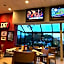 Holiday Inn & Suites Chicago-Carol Stream (Wheaton) By IHG