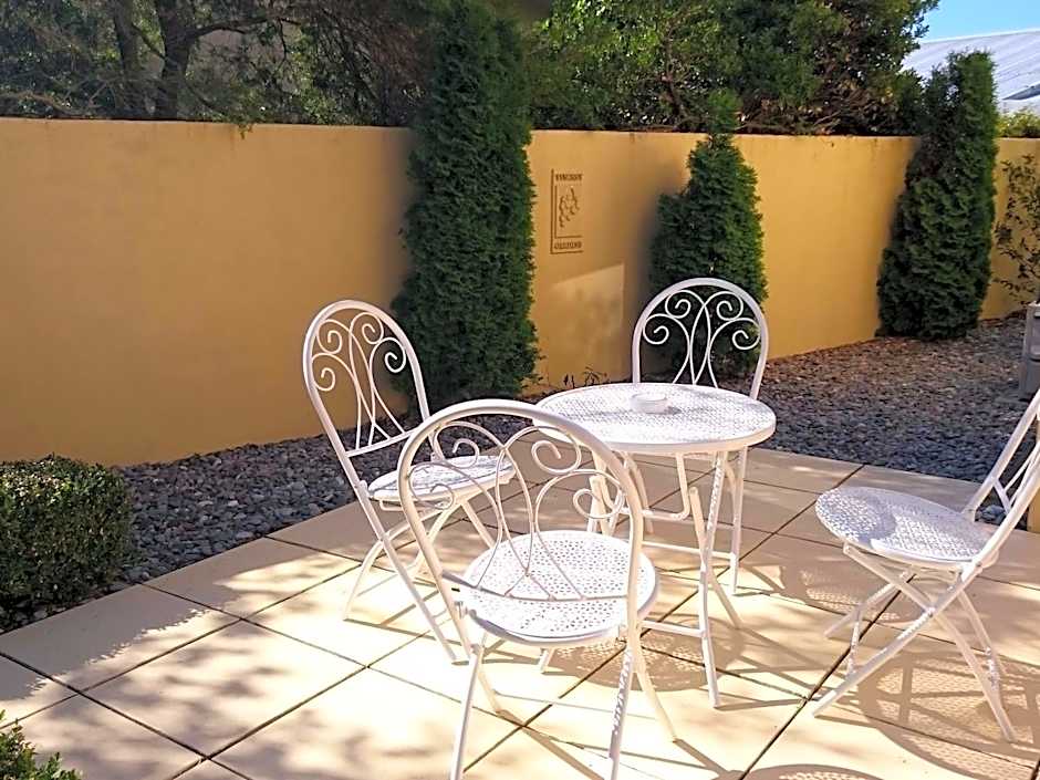 Tuscany Gardens Motor Lodge