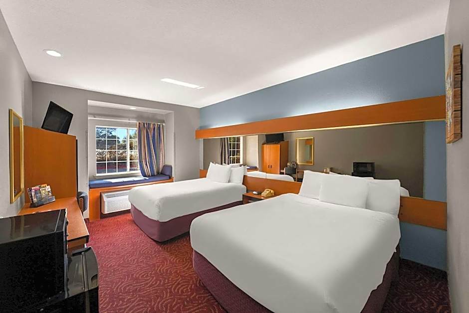 Econo Lodge Inn & Suites Mesquite - Dallas East