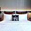 Moxy Hamburg City