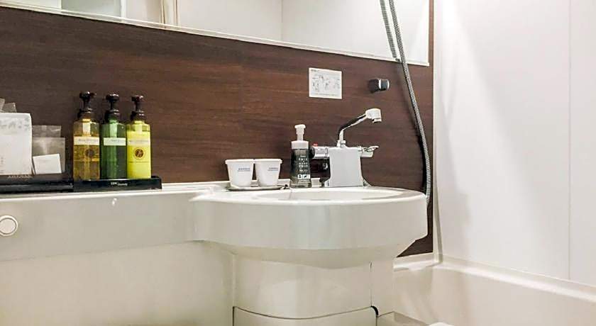 Hotel Livemax Yokkaichi-Ekimae