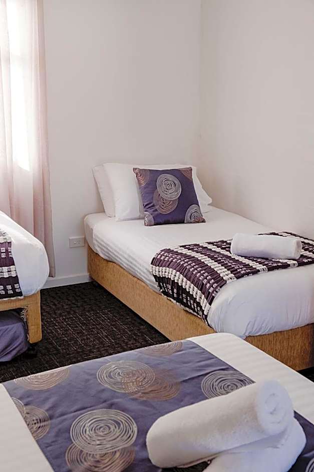 Caledonian Inn - The Stump