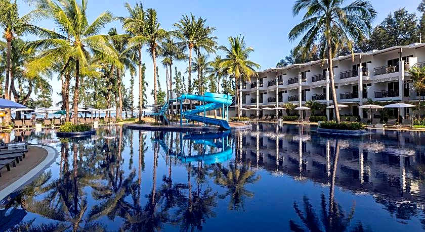 Sunwing Bangtao Beach