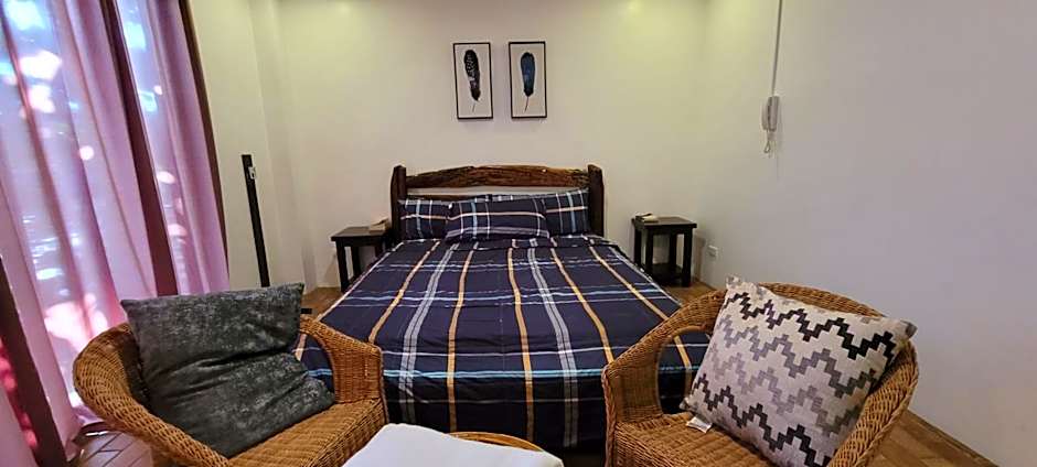 Beachfront Bed & Breakfast