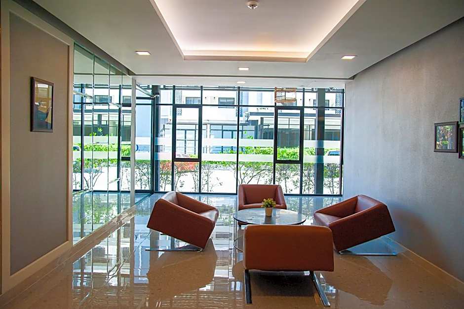 O2 Grand Suvarnabhumi Airport