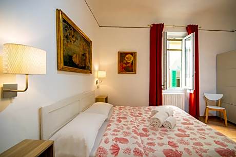 Large Double Room