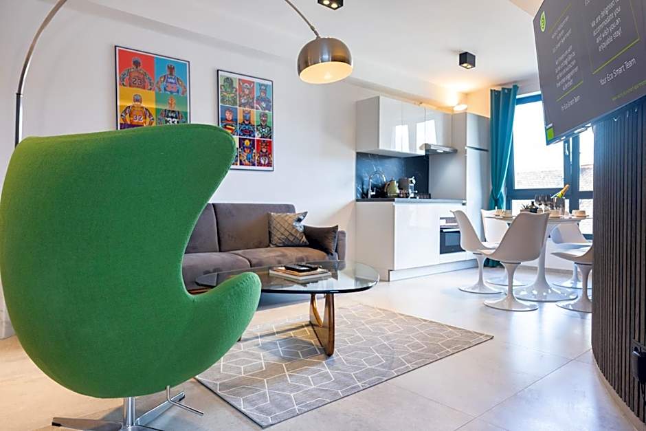 THE Penthouse at Eco Smart Apartments