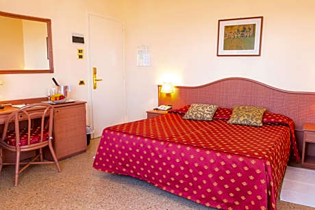 Superior Double Room with Sea View