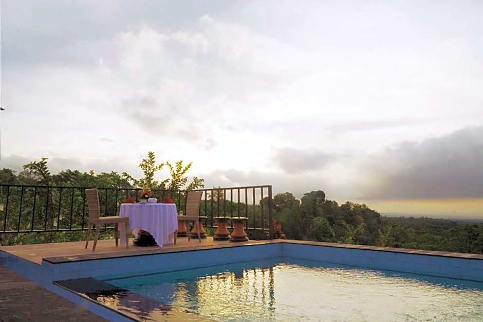 Dukuh Baturan Villa
