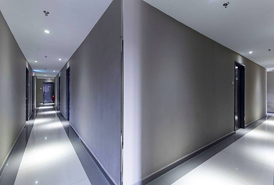 Hotel 99 Kelana Jaya - Petaling Jaya