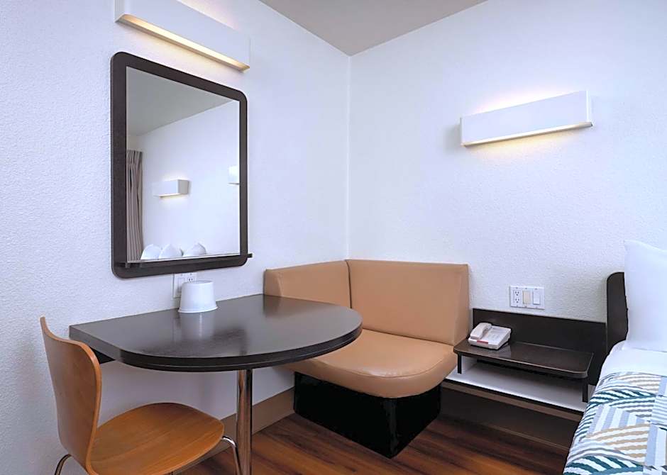 Motel 6-Goleta, CA - Santa Barbara