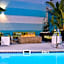 Renaissance Los Angeles Airport Hotel