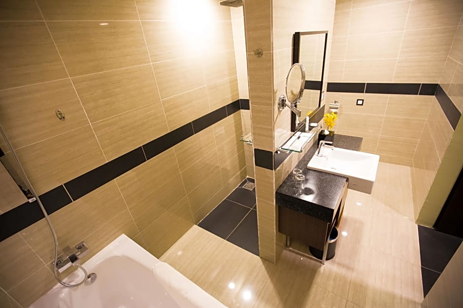 Mudzaffar Hotel