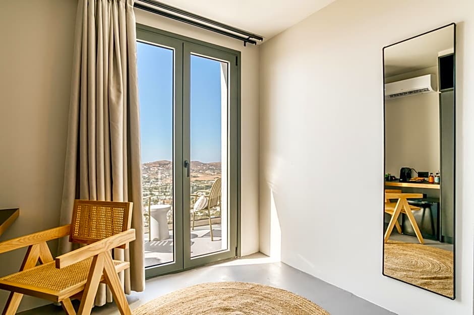 PAREA Blue Zone - Adults Only