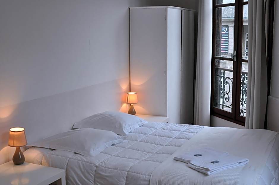 Cafe Hotel du Theatre