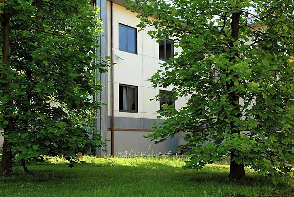 Groane Hotel Residence