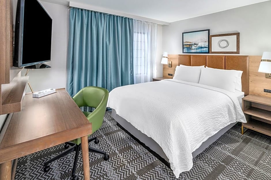 Staybridge Suites Denver - Cherry Creek