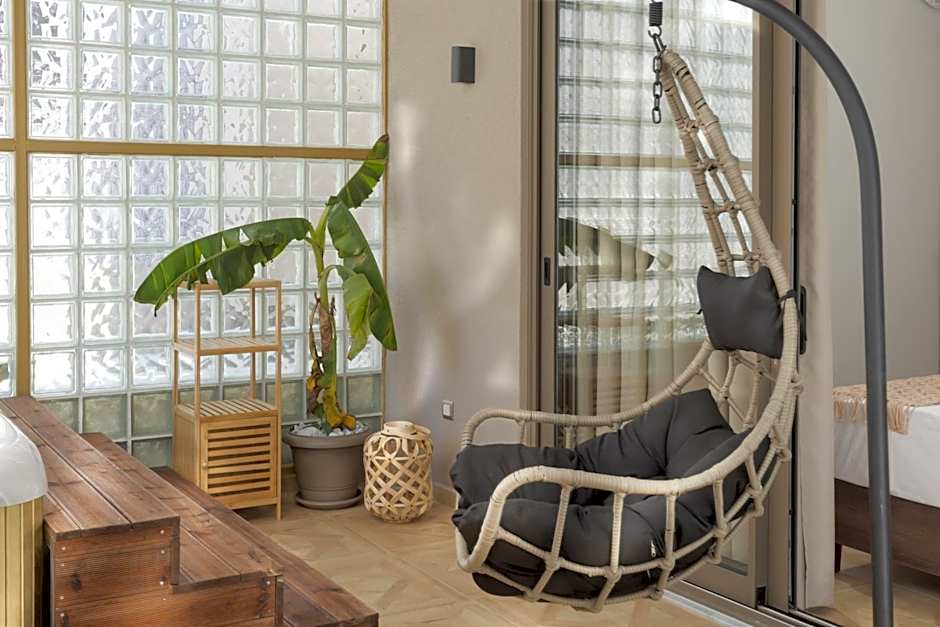 Royal Gold City Suites by Omilos Hotels