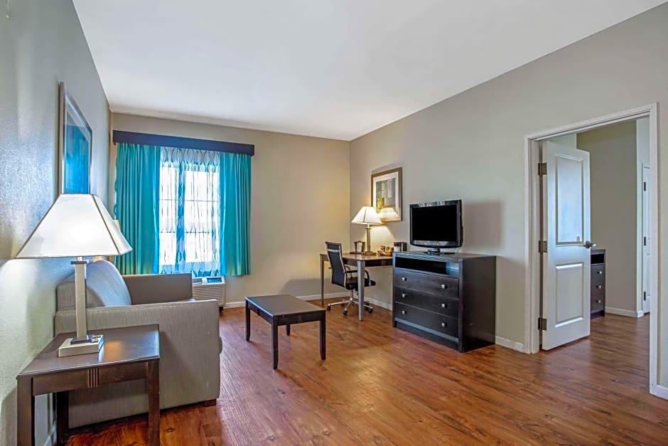 La Quinta Inn & Suites by Wyndham Panama City Beach