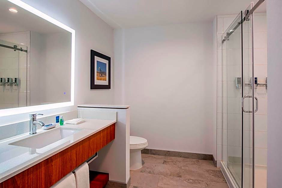 Four Points by Sheraton Grande Prairie