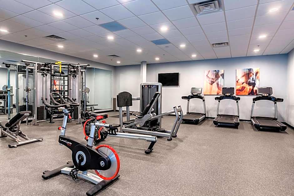 Delta Hotels by Marriott Fargo