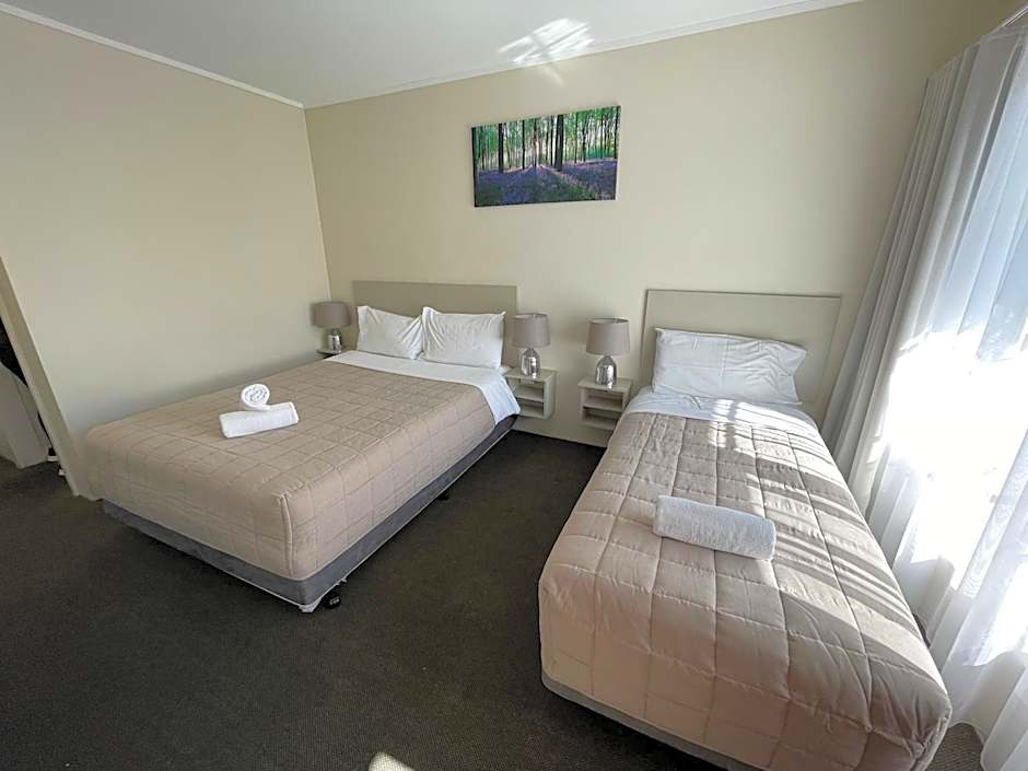 George Bass Motor Inn