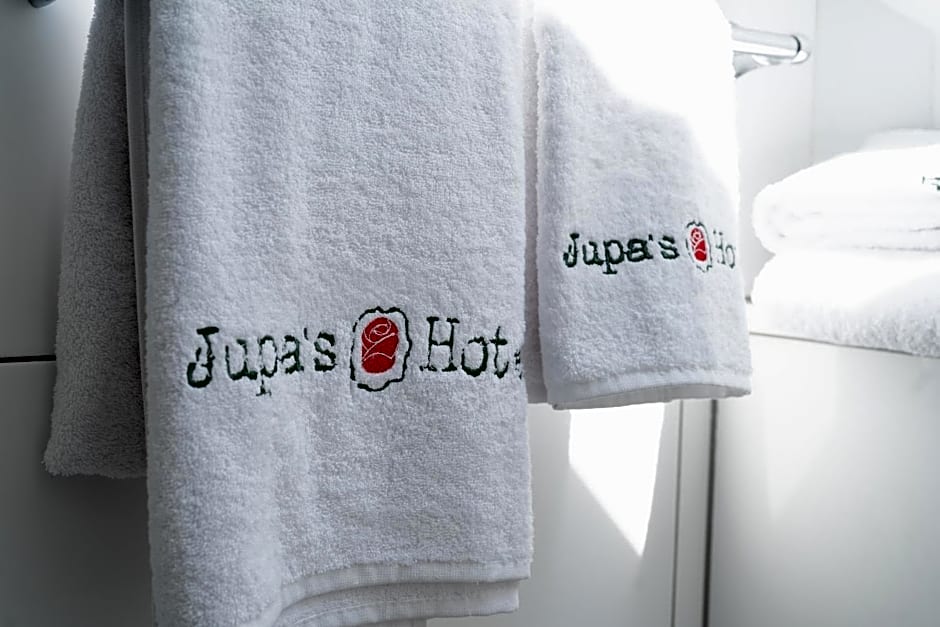 Jupa's Hotel