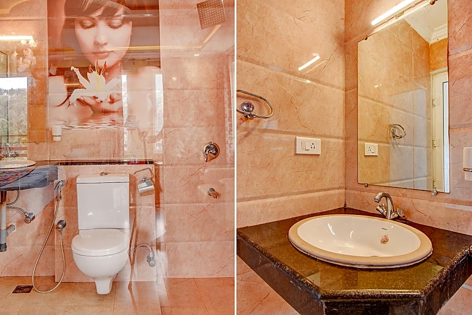 FabHotel Abirami Grand Inn - Nr. Bryant Park