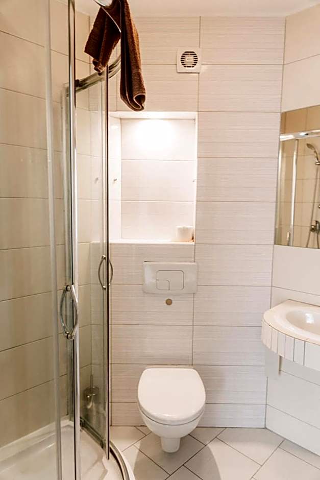 Willa Latarnik - doskonała lokalizacja, blisko atrakcji, 20min do plaży