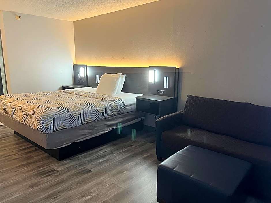 Motel 6 Tulsa, OK Airport