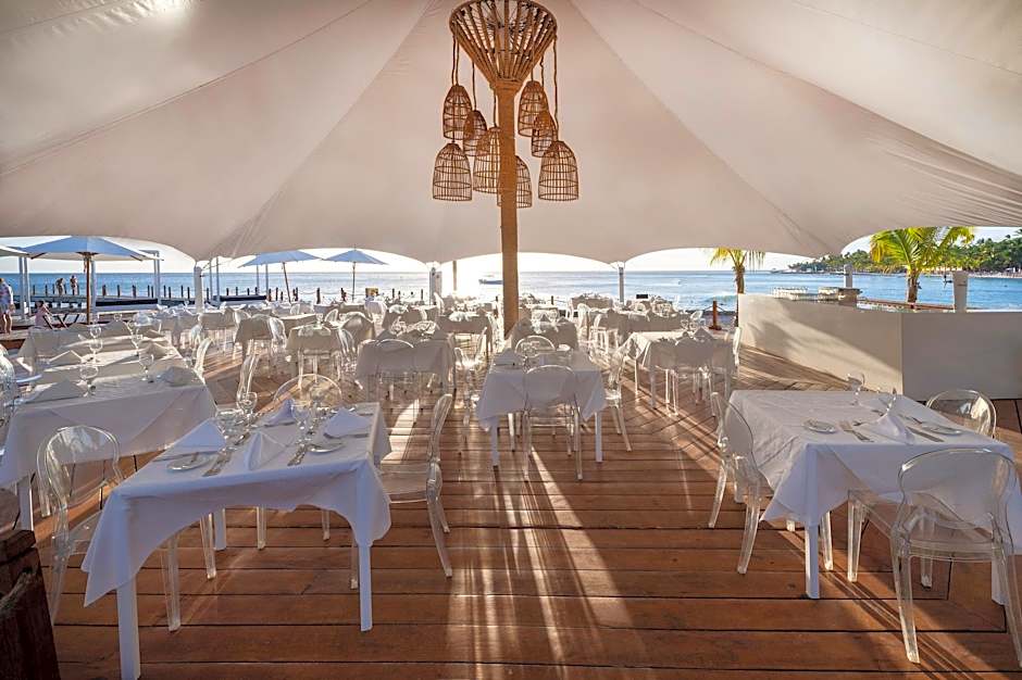 Viva Dominicus Palace by Wyndham, A Trademark All Inclusive