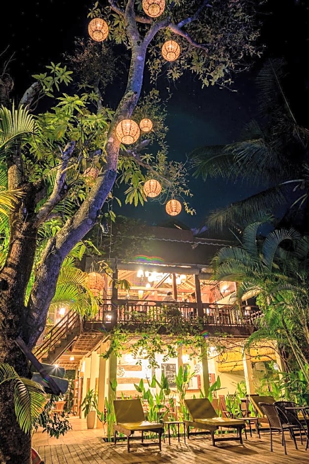 Sambor Village Hotel