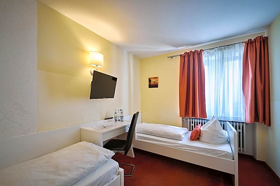 Herdegen Rooms - Self Check-in