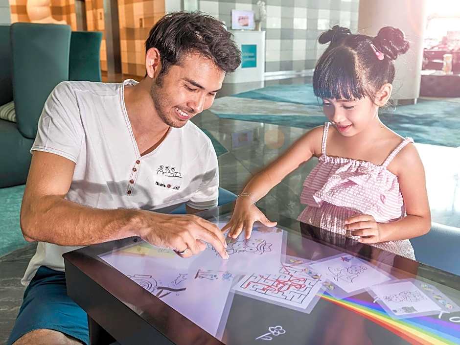 Novotel Bangkok Platinum Hotel