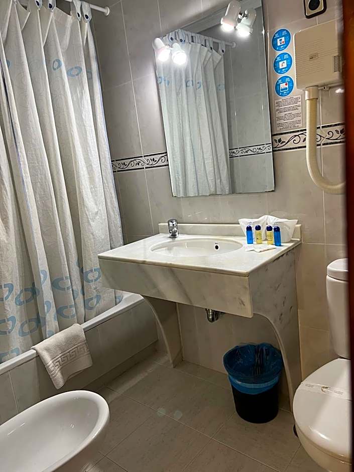 Hostal Sonsoles Madrid-Centro