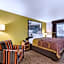 Super 8 by Wyndham Oelwein