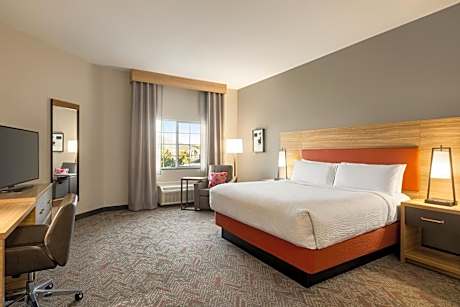 King Studio Suite