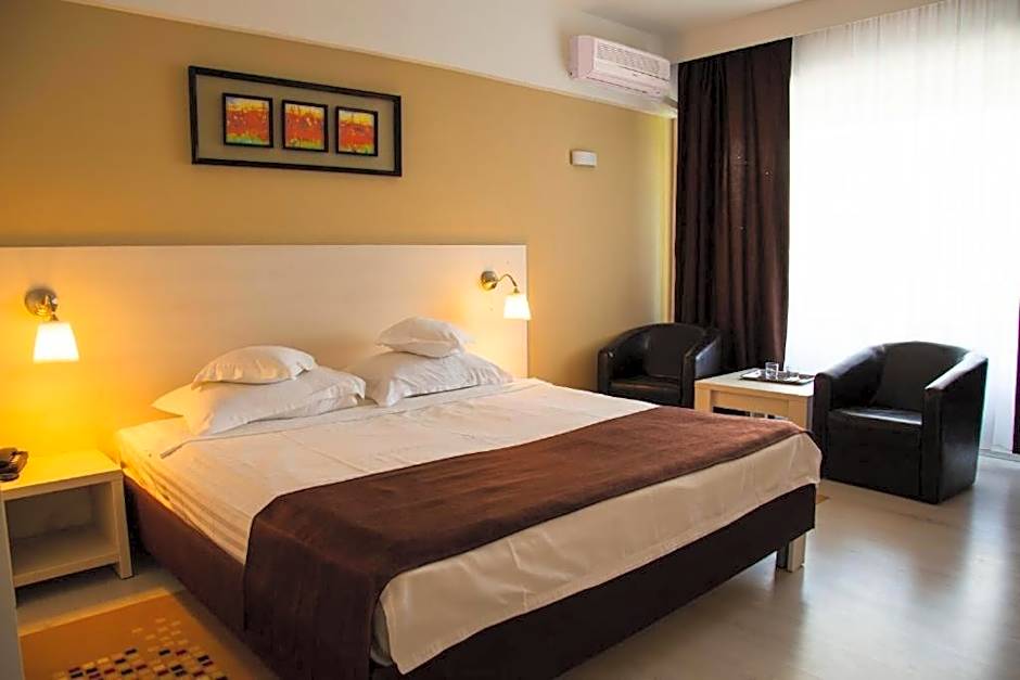 Hotel Ambasador Mamaia